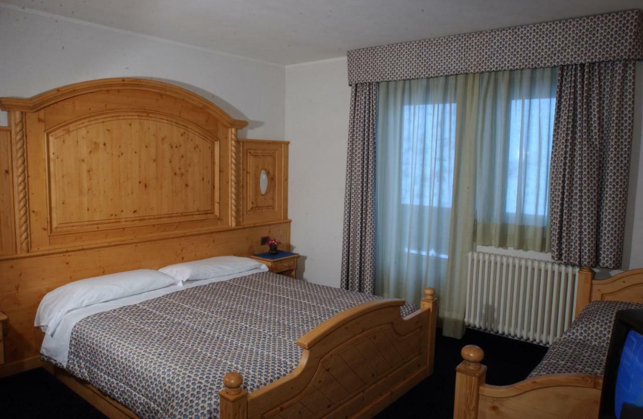 Sporting Hotel Пассо-дель-Тонале Экстерьер фото